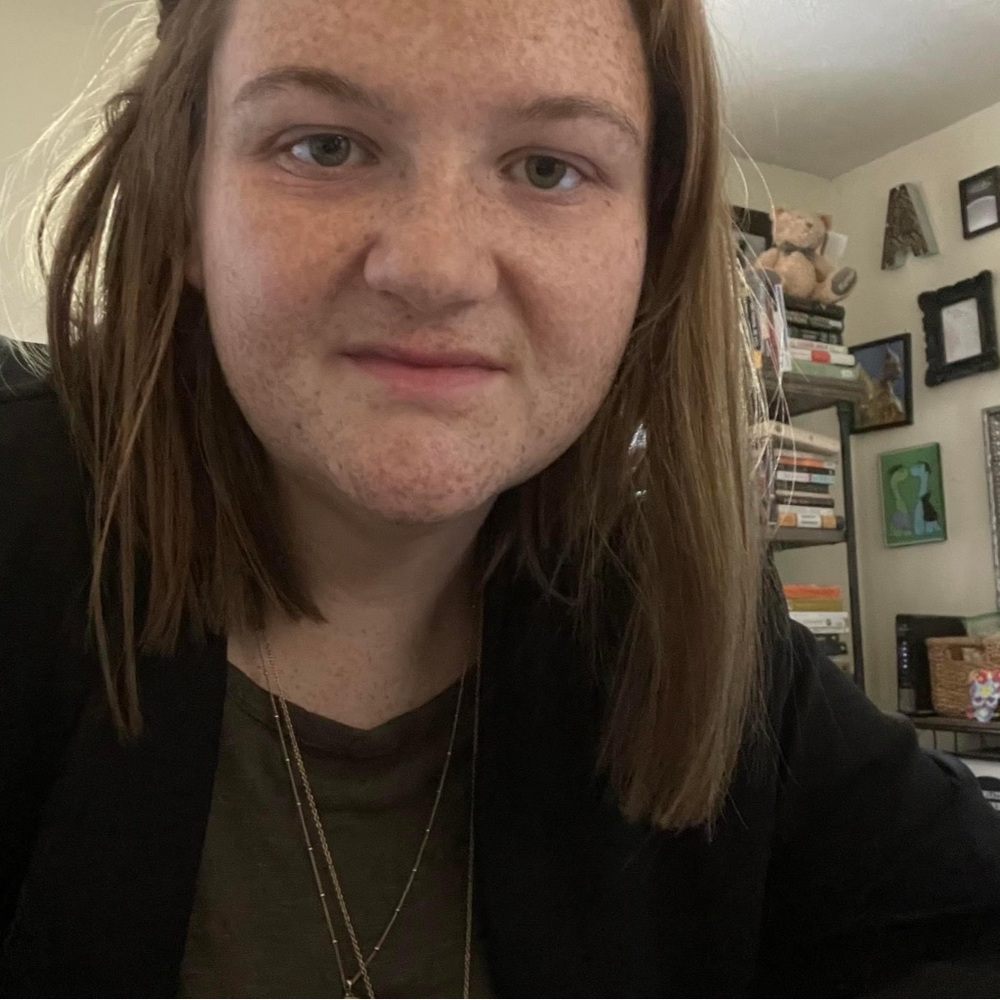 Meet your Posher, Abbie